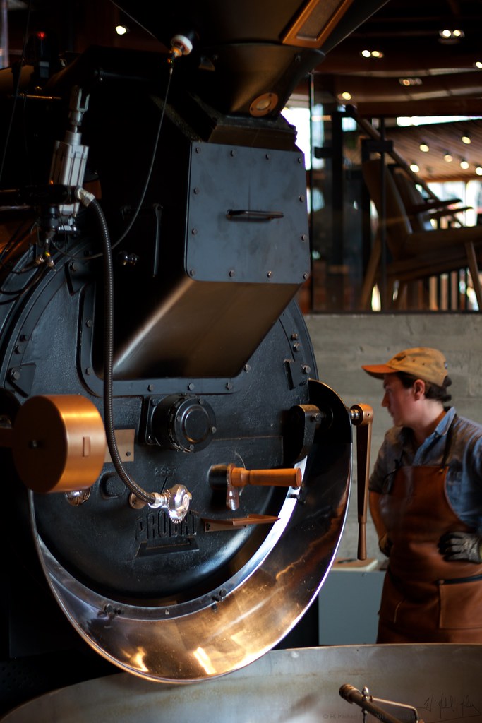 Starbucks roasting inside the Roastery and Tasting room is… Flickr