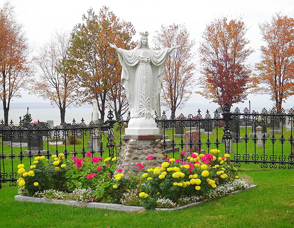 Mary, Mother of Jesus SaintAntoinedeTilly in Quebec, Ca… Flickr