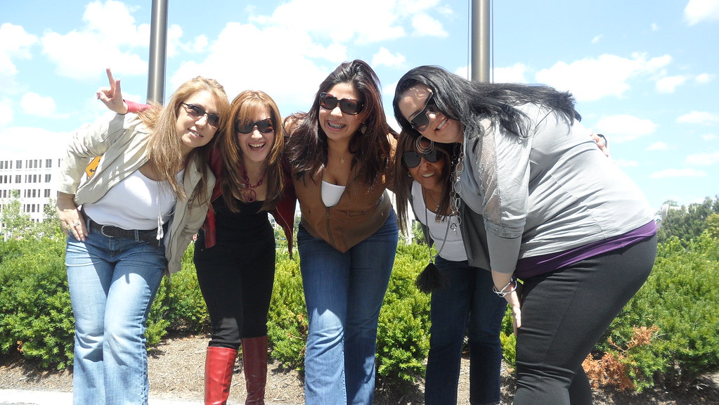 Las chicas de Aldana & Associates haldana1 Flickr