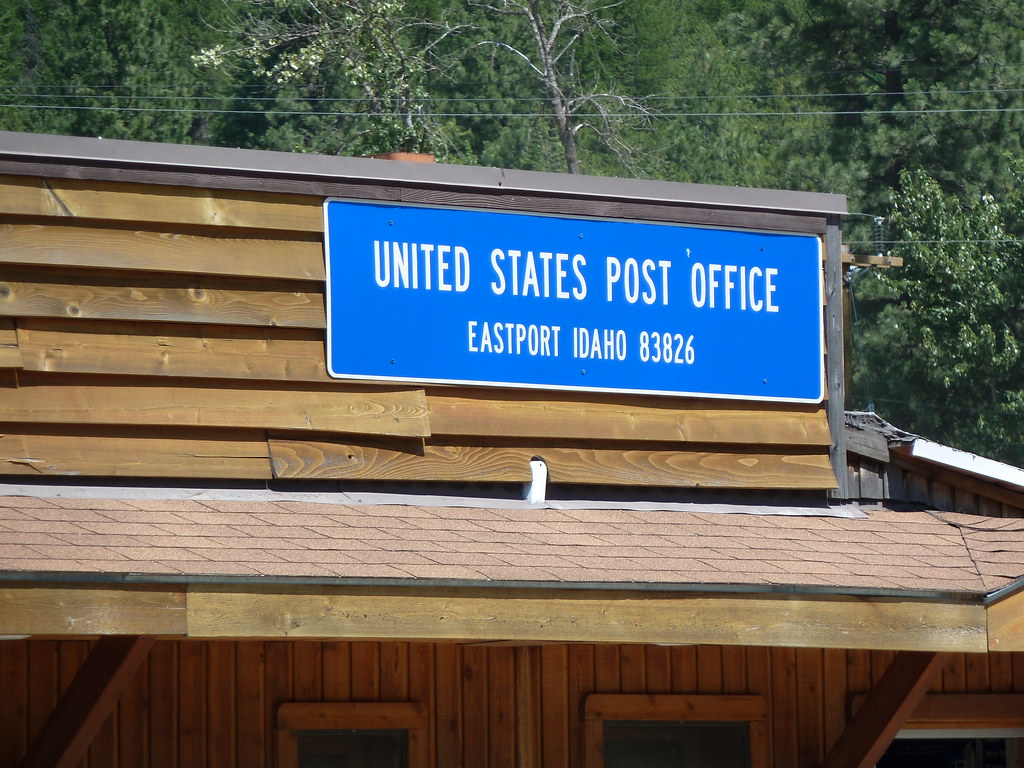 USCanada Border (IdahoBritish Columbia) Mariusz Flickr