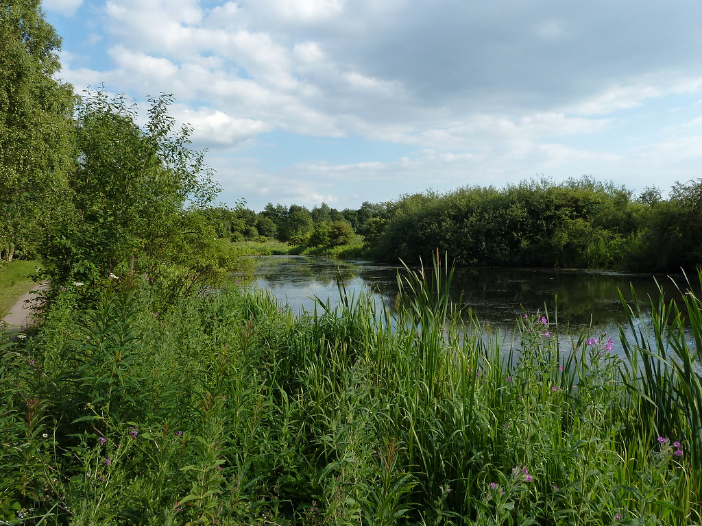 Barnsley Canal Royston Barnsley Yorkshire The Barnsley Can… Flickr