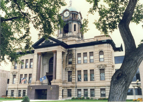 Brown County Courthouse, Aberdeen, SD The Brown County