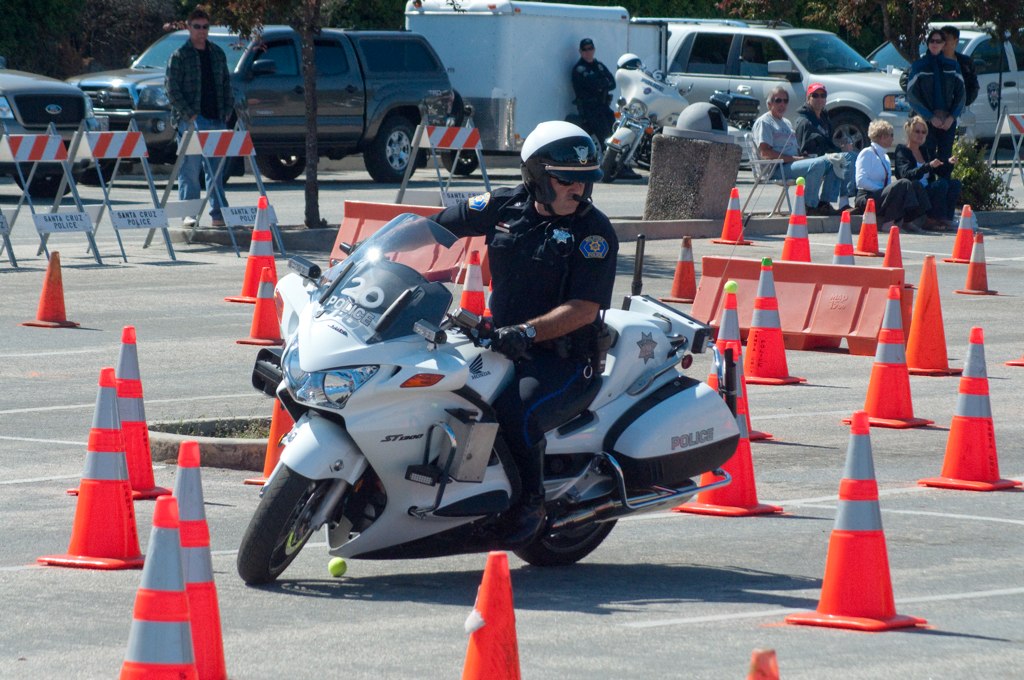 Ride 1 N 20 Milpitas Honda and Tennis Ball A Milpitas poli… Flickr