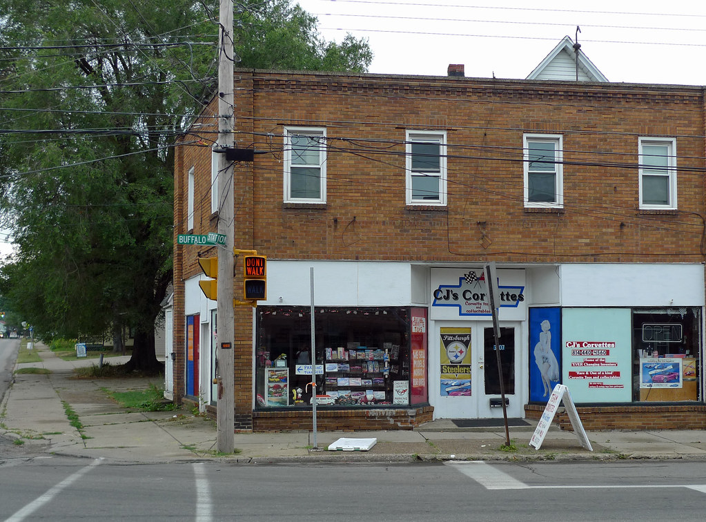 CJ's Corvettes Along US 20 in Wesleyville, PA curtis locke Flickr