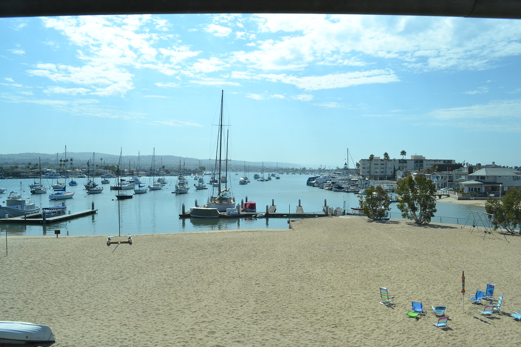 DSC_0742 Newport Beach bay behind Bay island, looking so… Flickr