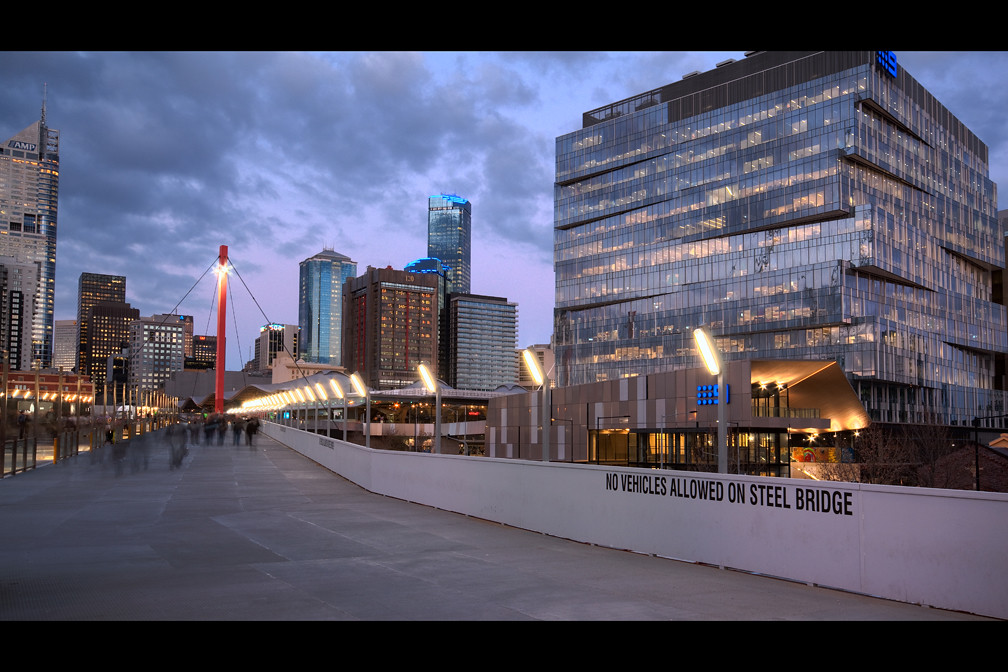 Melbourne at dusk A view looking back across at the city l… Flickr