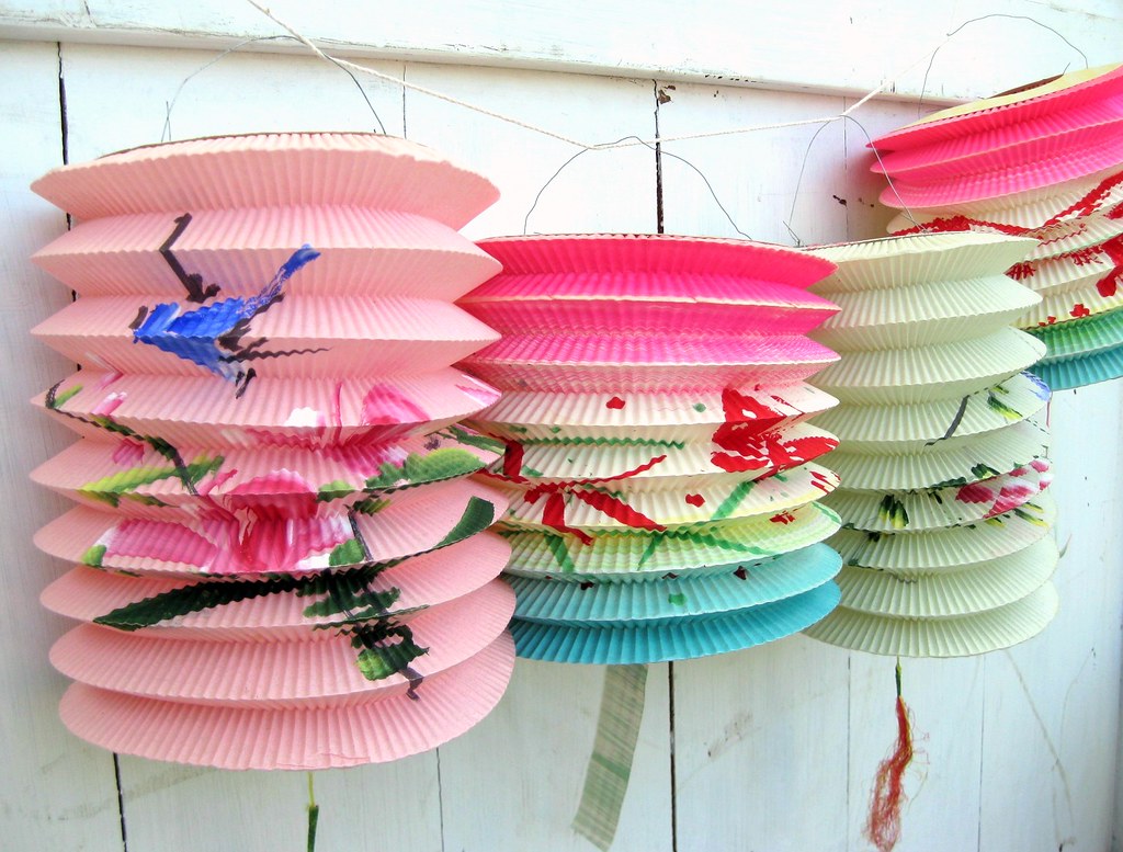 Candy Lanterns Vintage paper lanterns.. too pretty not to … Amanda