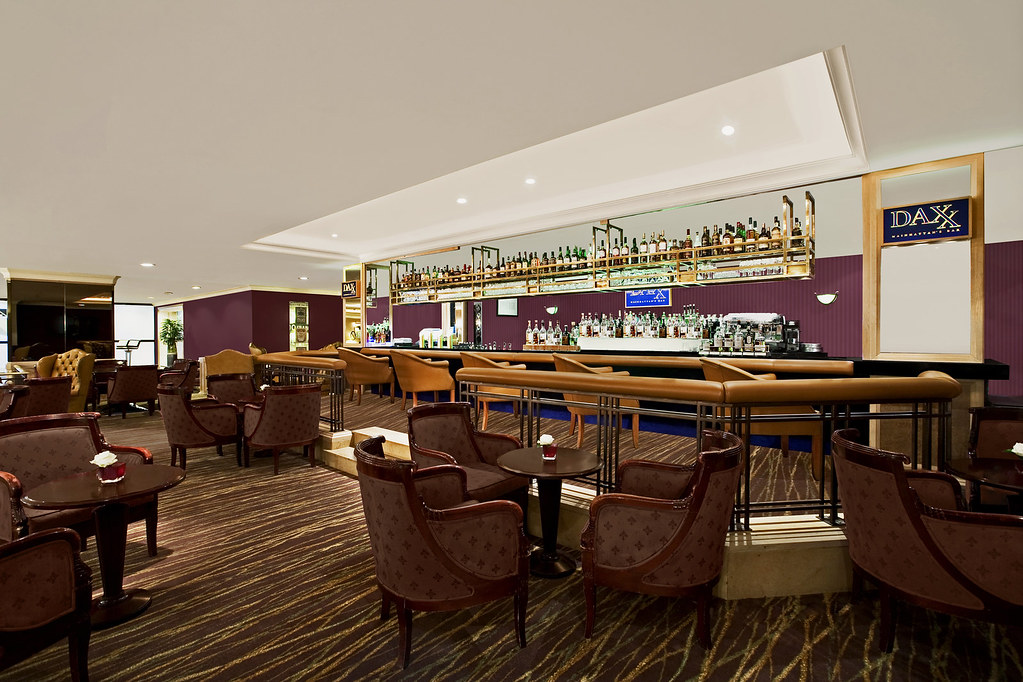 70335 Photo courtesy of www.frankfurt.intercontinental