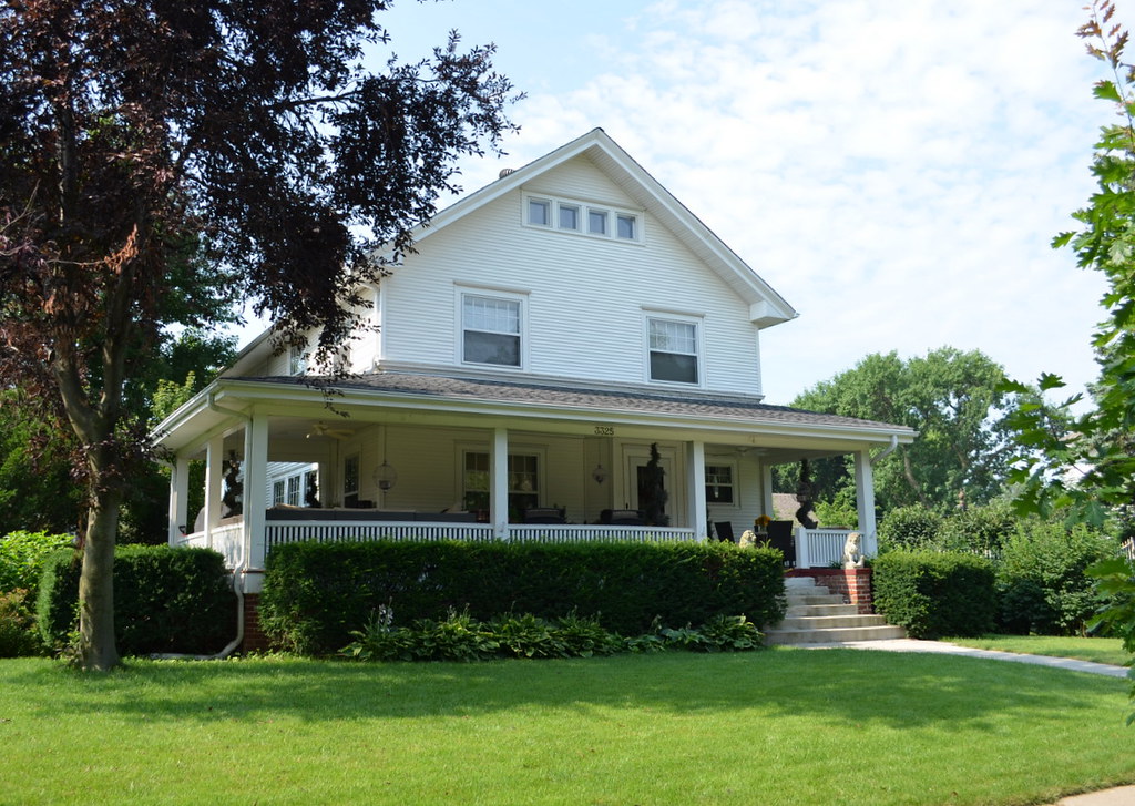 Field Club Omaha, Nebraska Most of the homes in the Fiel… Flickr