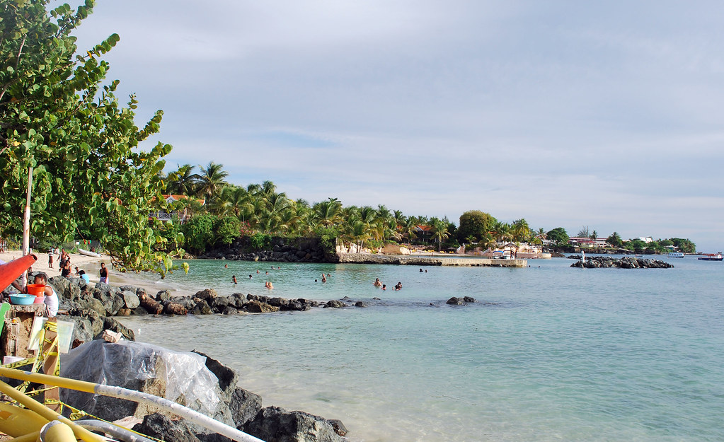 Bon Accord Beach & Coco Reef The fancy Lagoon is the priva… Flickr