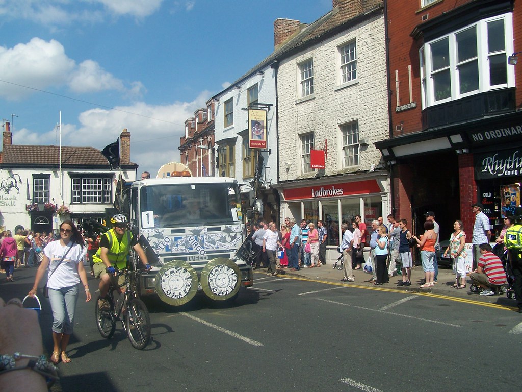 St Wilfrid Procession Ripon 2011 The age of Aquarius St … Flickr