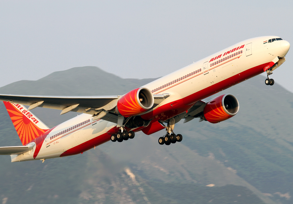 B777300ER Air India VTALL VHHH Flight AIR INDIA 31… Flickr