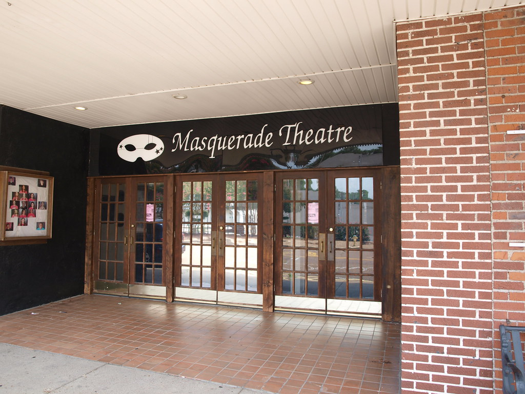 Capitol Theatre entrance, Union City, TN Bill Eichelberger Flickr