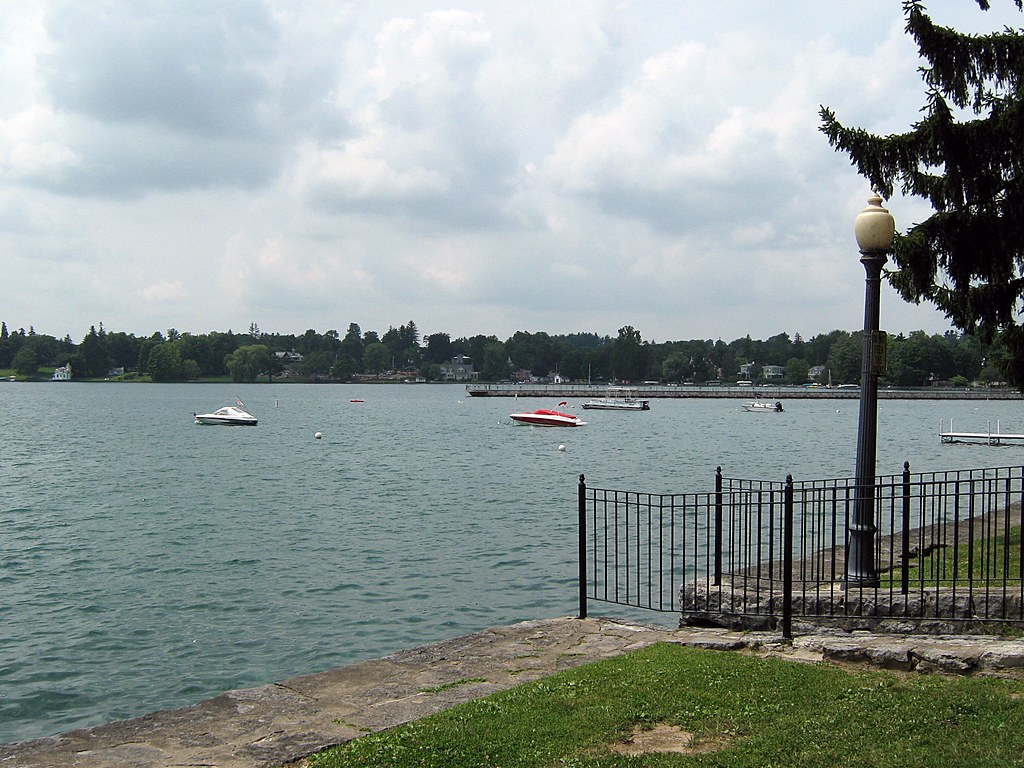 Thayer Park view toward jetty HorseNY Flickr