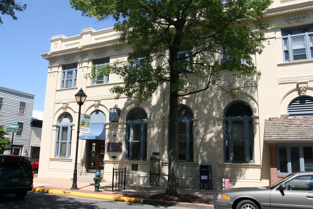 Easton National Bank When this bank was in operation, it w… Flickr
