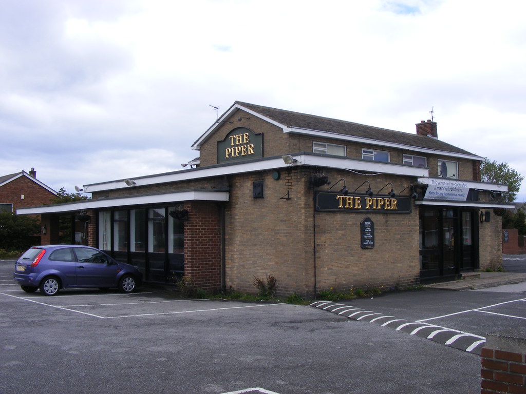 Tyne & Wear North Shields THE PIPER Situated on Farringd… Flickr