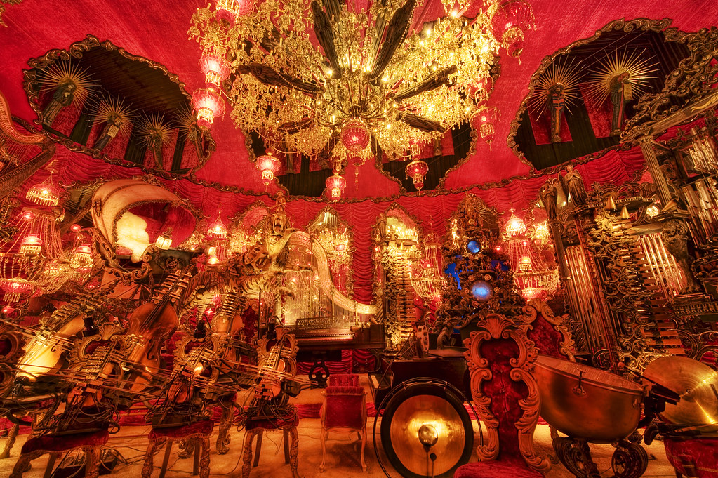The Red Room 2 (House on the Rock) Into… Flickr