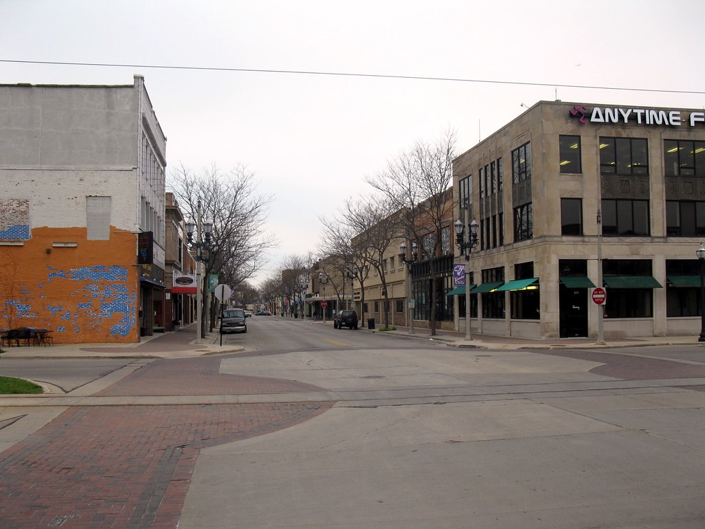 20110510 01 Kenosha, Wisconsin David Wilson Flickr