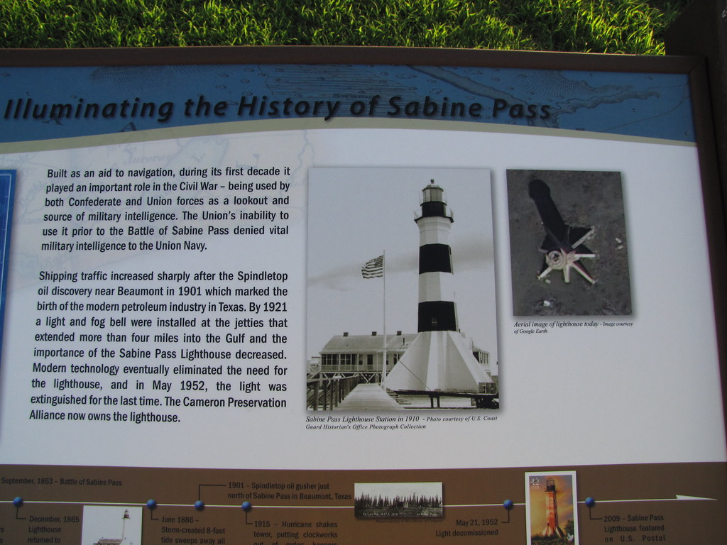 Sabine Pass Light Station right detail Located in Sabine P… Flickr