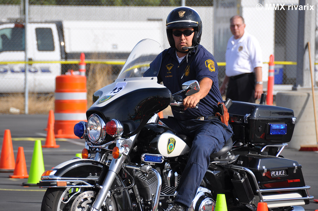 014 Central California Rodeo Madera PD Tackling the obst… Flickr