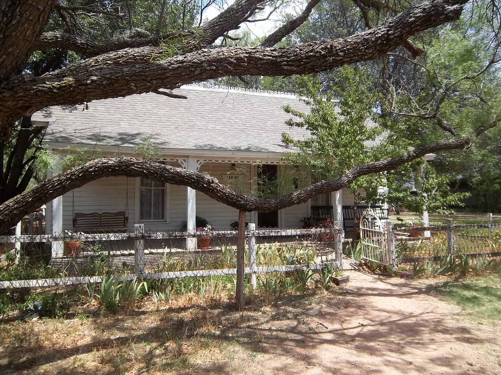 Hill House, Buffalo Gap, Texas Located at the Buffalo Gap … Flickr