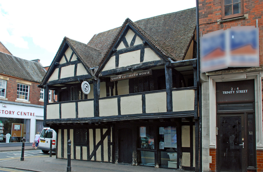 Queen Elizabeth House, Worcester UK Queen Elizabeth House,… Flickr