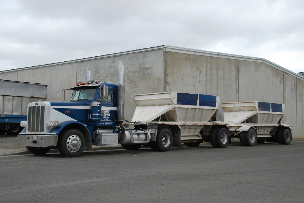 Mike Lowrie Transport Peterbilt aggregate truck. Winters, … Flickr