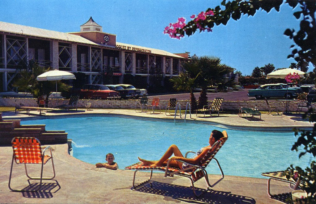 Hotel Desert Hills Phoenix_AZ 2745 East Van Buren On highw… Flickr