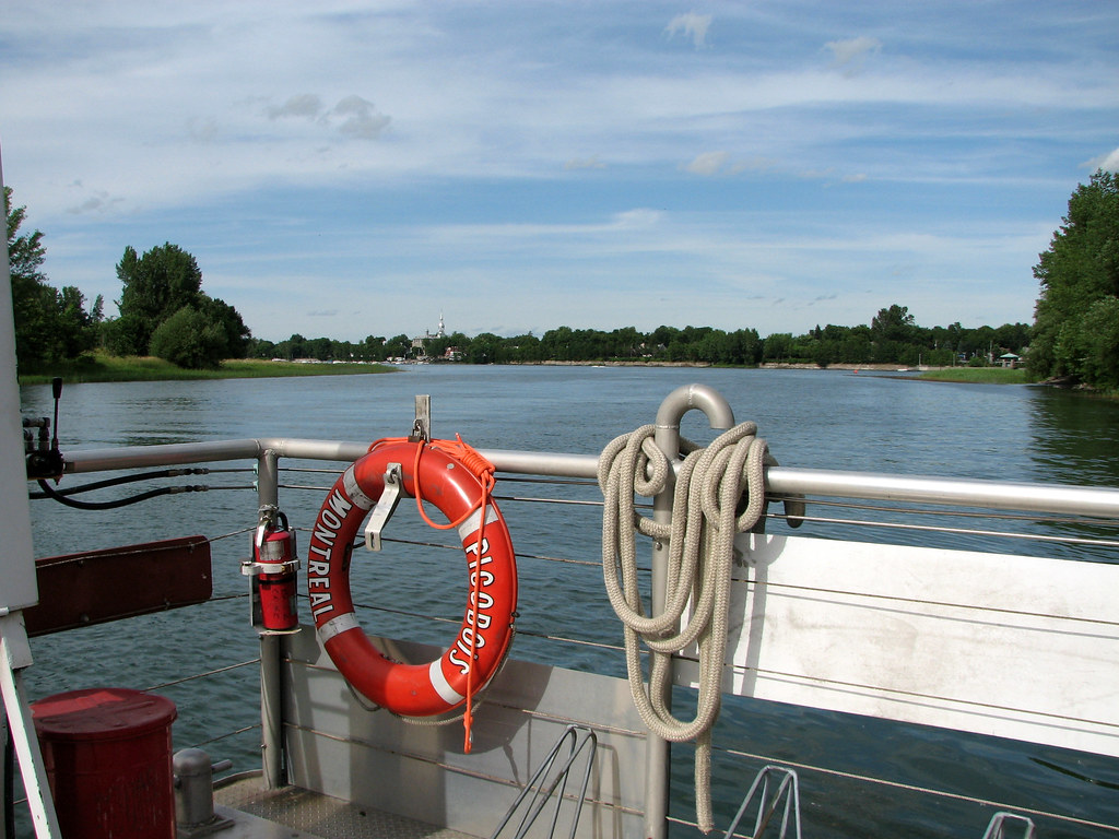 Traversier sur les Îles de Boucherville Ferry Boat on the … Flickr