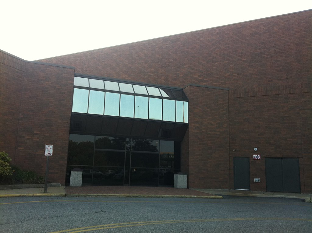 JCPenney (Former Auto Entrance?) Lynnhaven Mall Mike Kalasnik Flickr