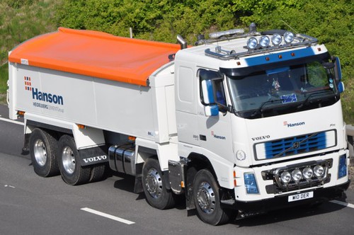 Mike Roberts/Hanson Volvo FH W 10 DER truck_photos Flickr