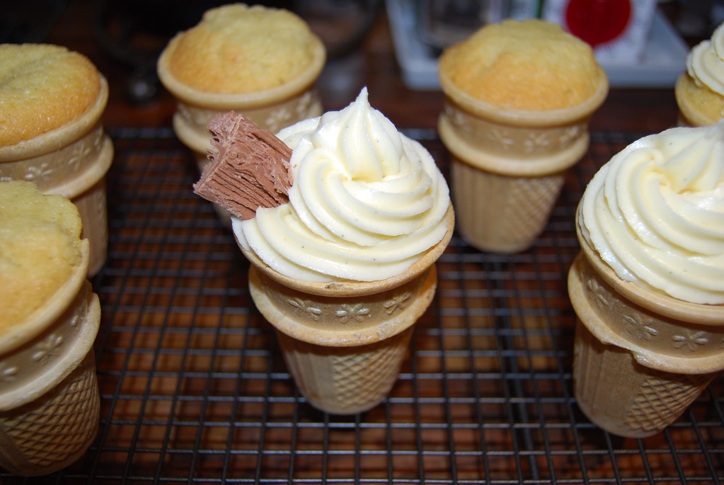 Icecream cupcakes The recipe is here www.goodtok… Flickr
