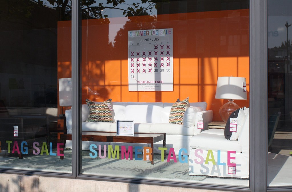 06a.MGBW.1526.14thStreet.NW.WDC.29July2011 Windows / Logan… Flickr