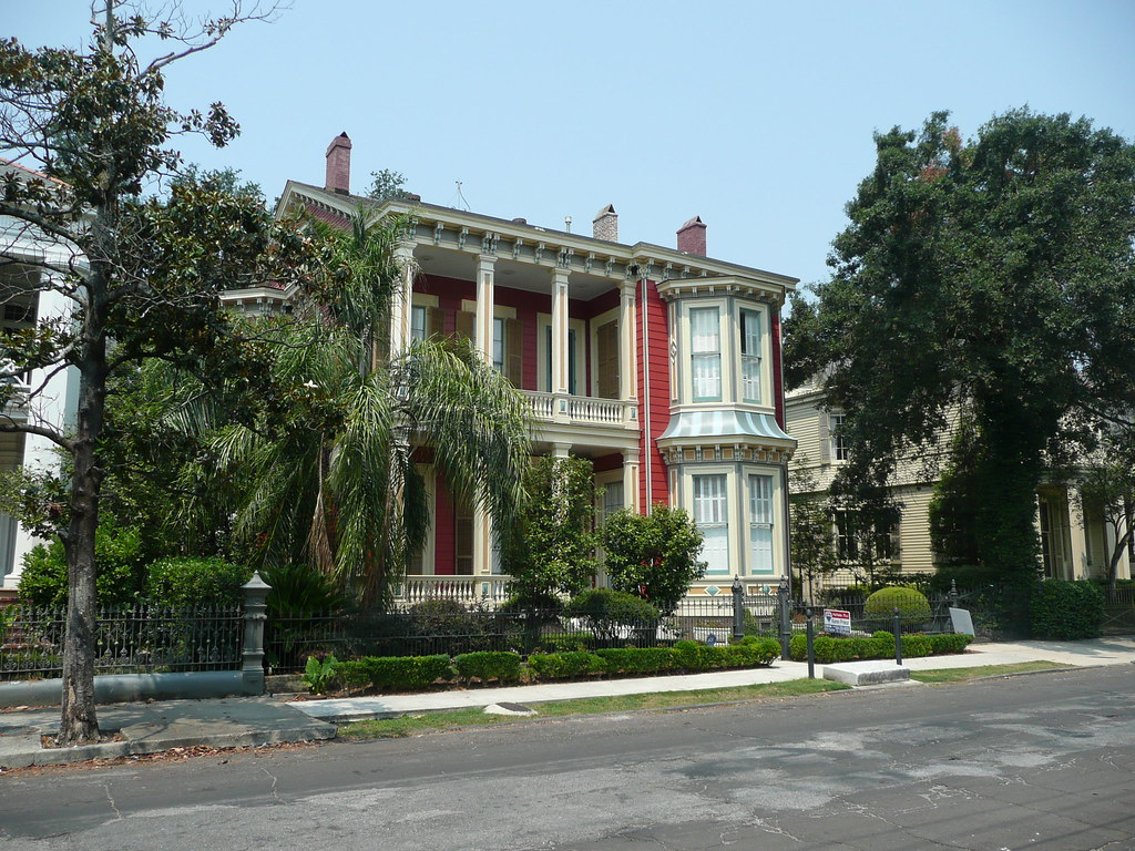 First Street Mansions In the Garden district in New Orlean… Flickr