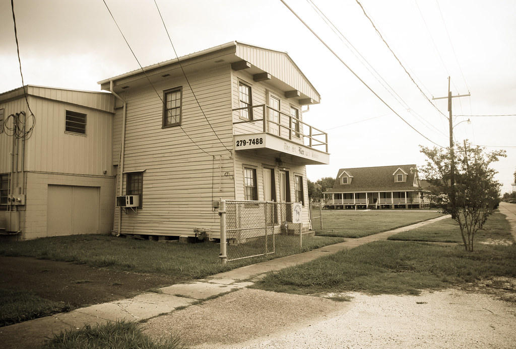 IMG_5088 The St Bernard Voice Old Arabi, Louisiana St Bern… Flickr