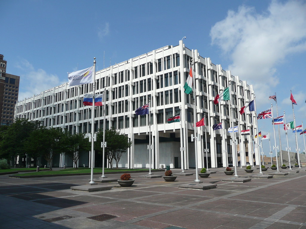 Memphis City Hall Civic Plaza, North Main Street, Memphis.… Flickr