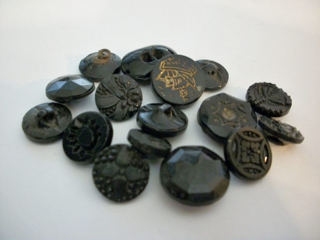 Antique Black Glass Antique Black Glass Buttons 1/4 inch s… Flickr