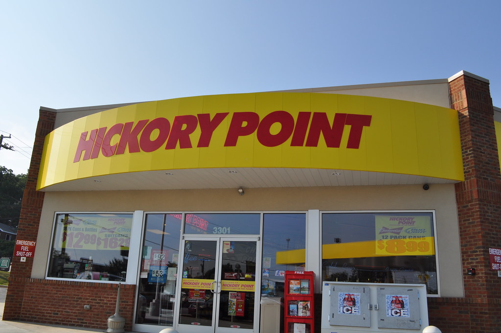 72211 The curve of Hickory Point The rounded front of … Flickr