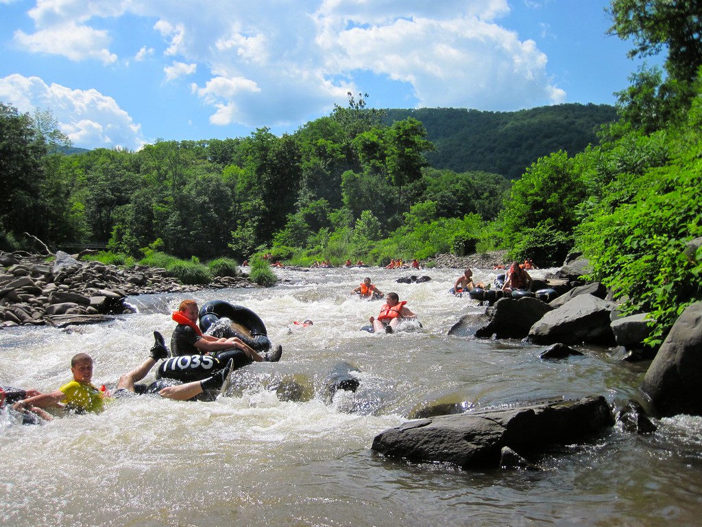 Tubing the Esopus Again! Tubing on the Esopus Creek in t… Flickr