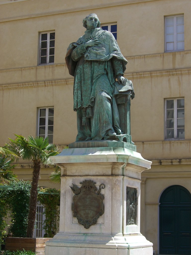 Musée Fesch, Ajaccio (Corse) Statue du cardinal Fesch pa… Flickr