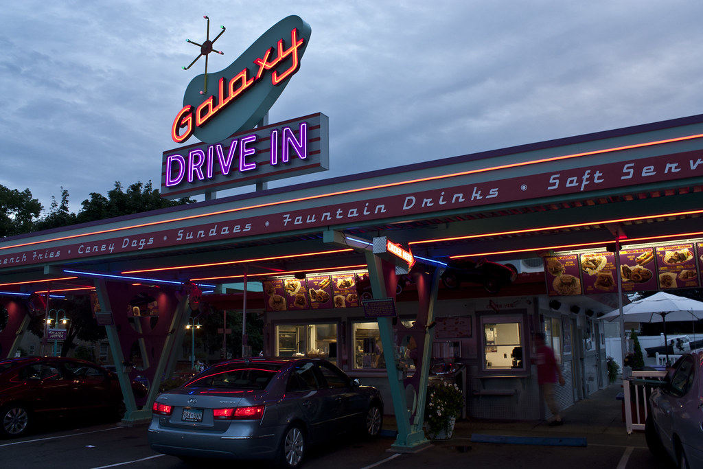 Galaxy Drive In Galaxy Drive In restaurant in St. Louis Pa… Flickr