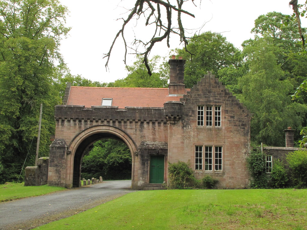 Sorn Castle, East Ayshire Michael Oglethorpe Flickr