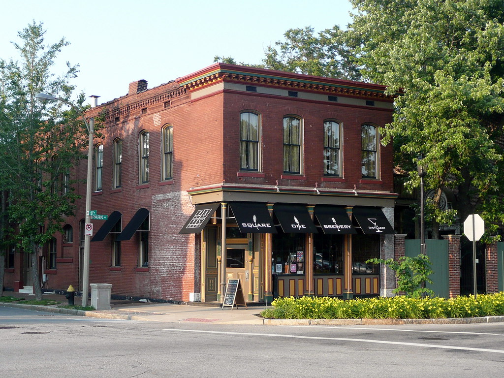 Square One Brewery Great Brew pub on 18th Street & Park Av… Flickr