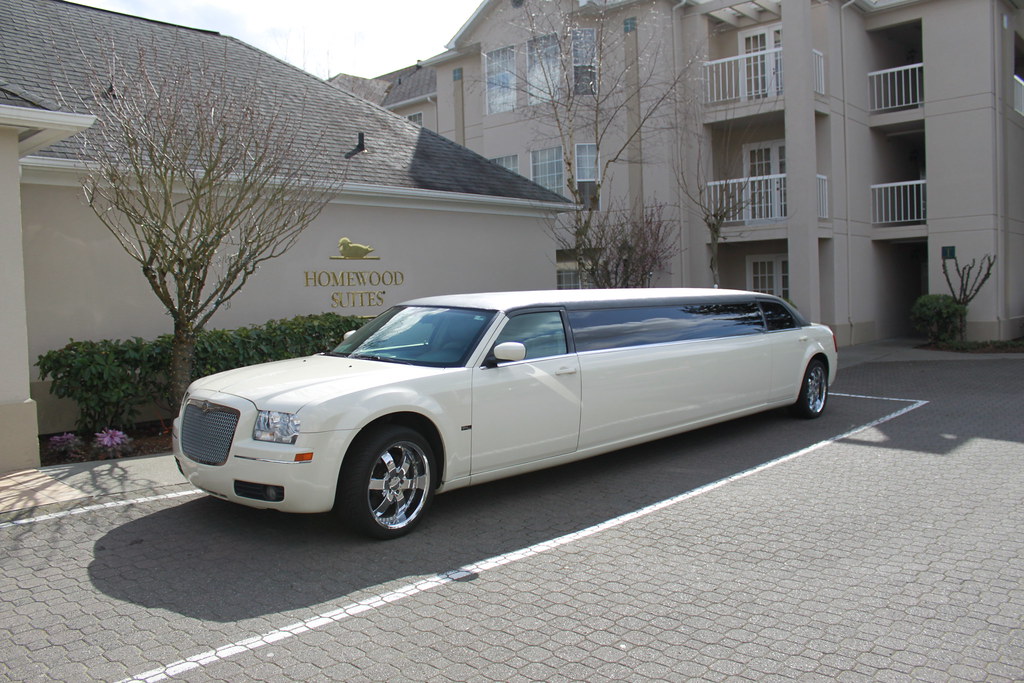 Seattle to Anacortes Car Service Lincoln Town Cars This is… Flickr