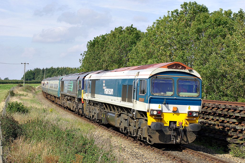 'Hanson' 59101 'Village of Whatley' & 'DRS' 66431. Flickr