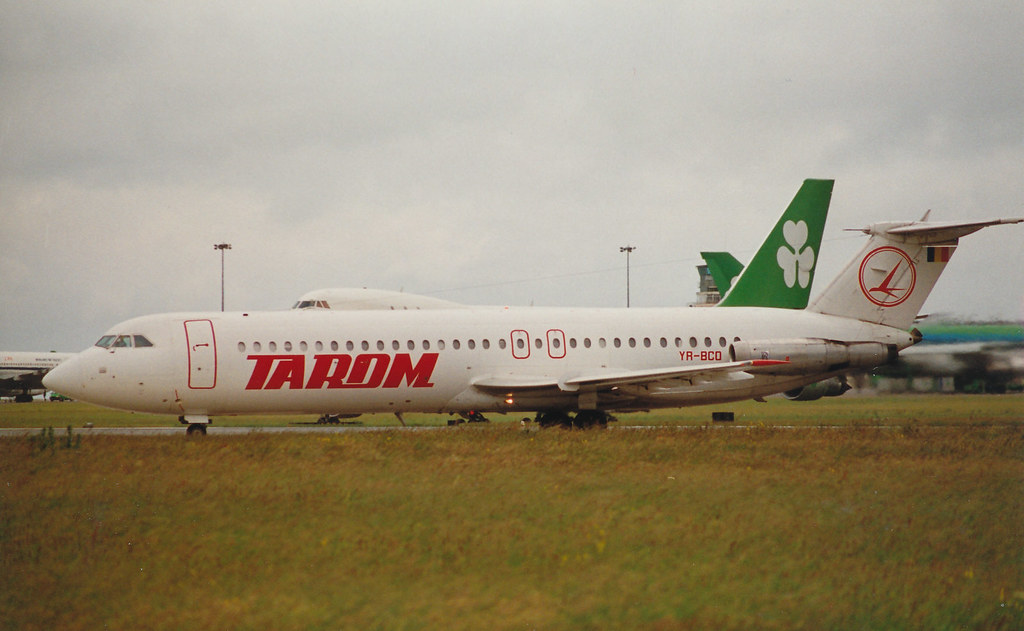 BAC 111_0034 YRBCD TAROM Dublin Airport Eric Johnston Flickr