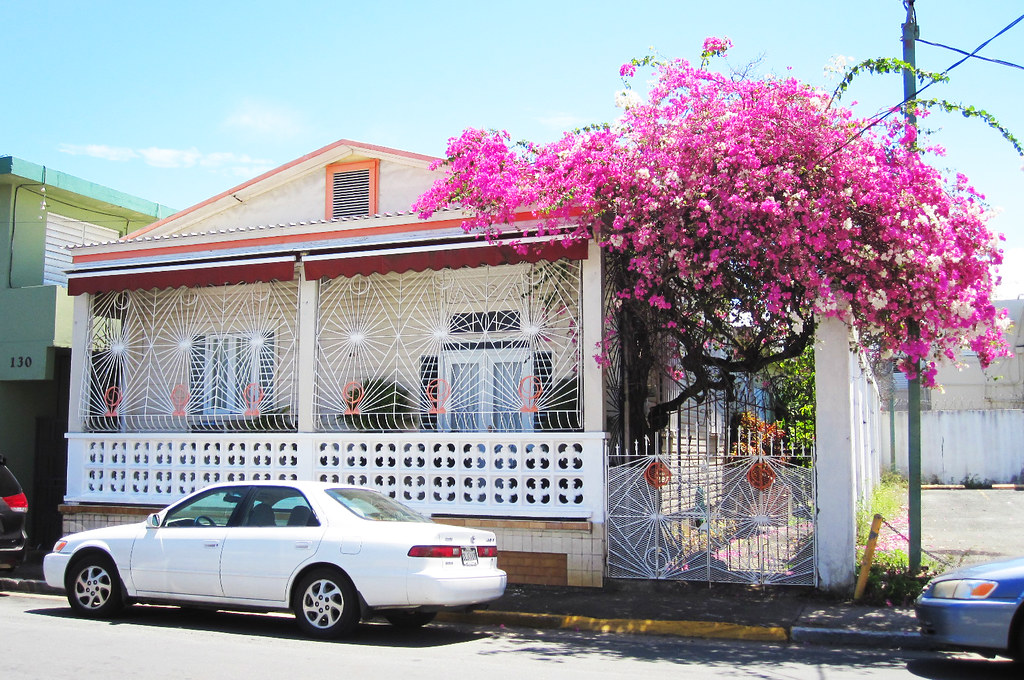 Pretty House 2 Cataño, Puerto Rico Blogged here crafty… Flickr