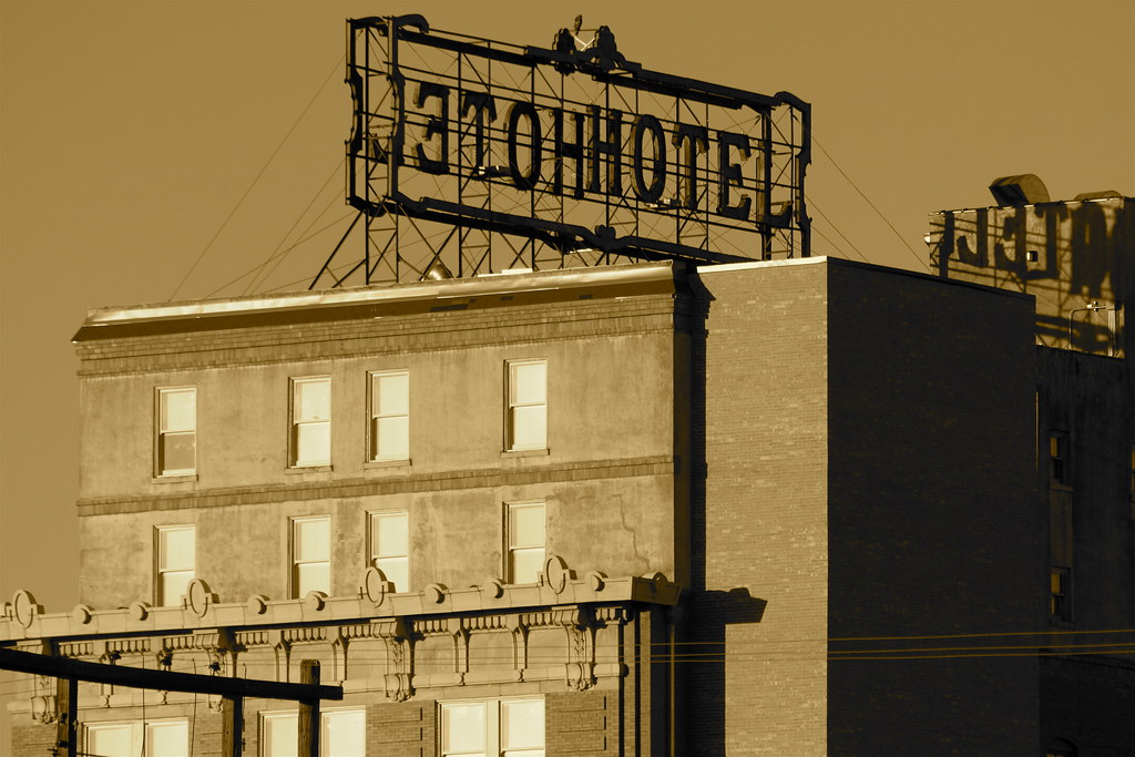 Holt Hotel, downtown Wichita Falls TX Wichita Falls downto… Flickr