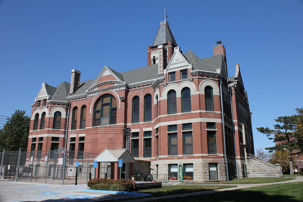 Fillmore County Courthouse Geneva, NE Tom McLaughlin Flickr