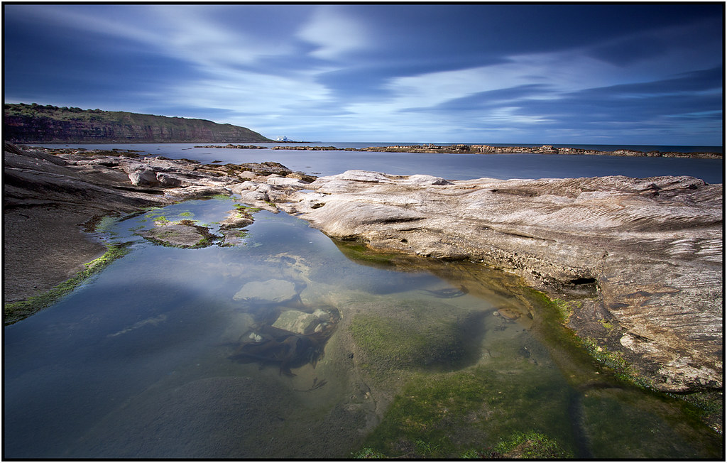 Cove Back of Cove harbour looking at Torness Power Station… Flickr